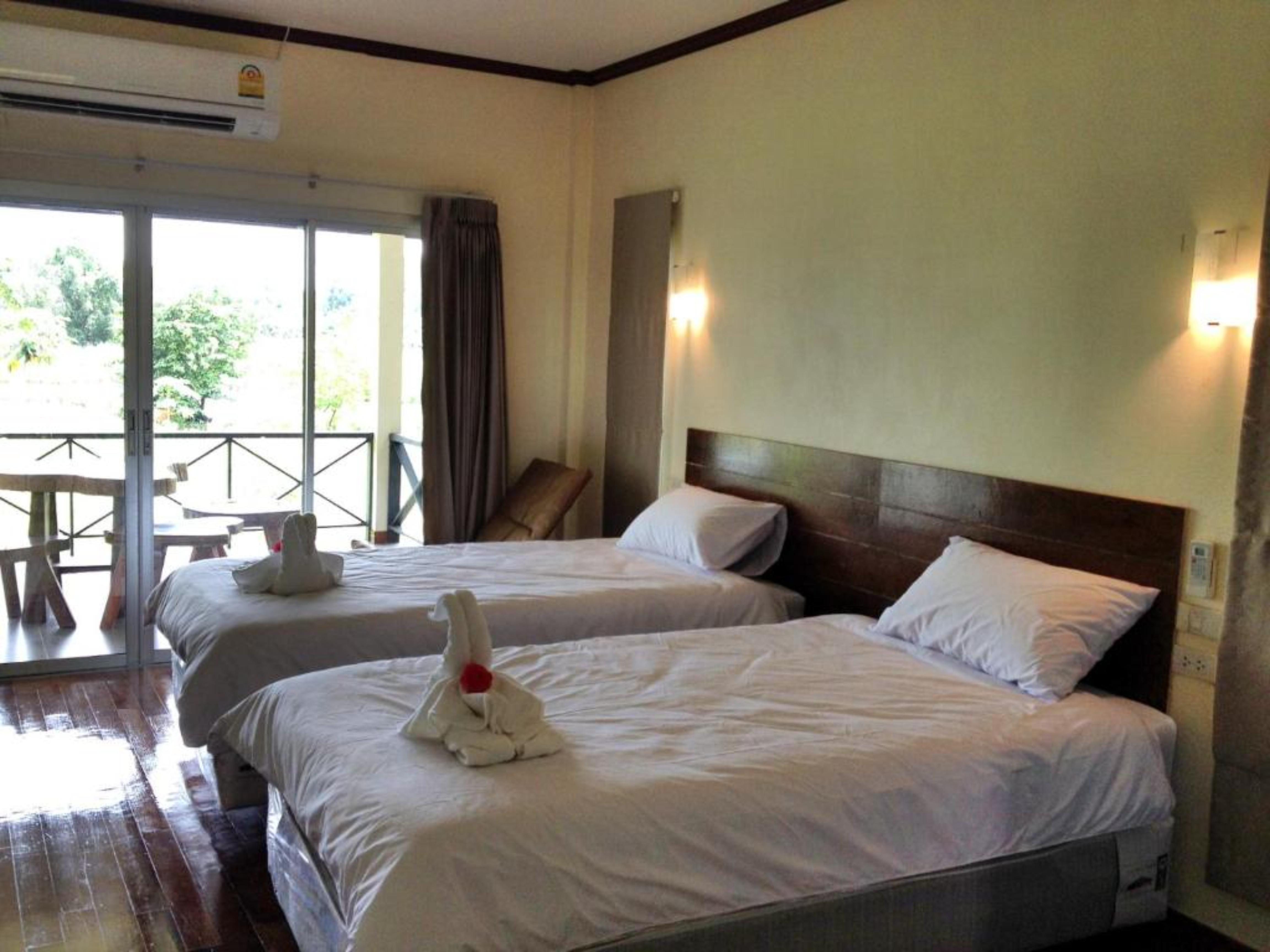 Be Fine Sabuy Hotel And Resort Σούρατ Τανί Εξωτερικό φωτογραφία